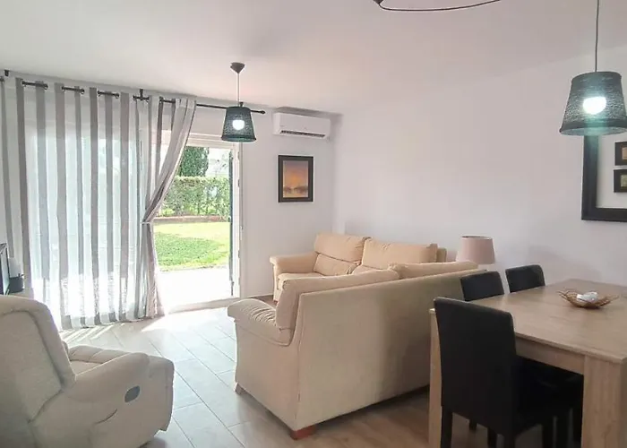 En Roche Tatil Evi *